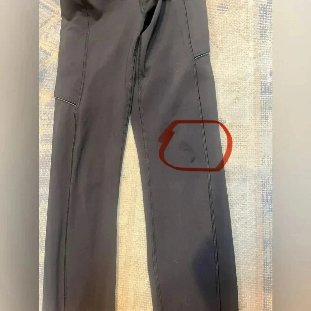 Lululemon Black Speed Up Tight *Full-On Luxtreme 28